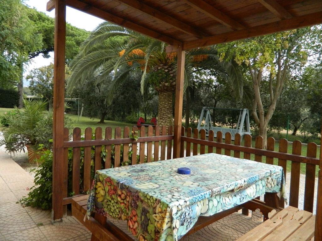 Podere Santo Signoretto San Vincenzo Exterior foto